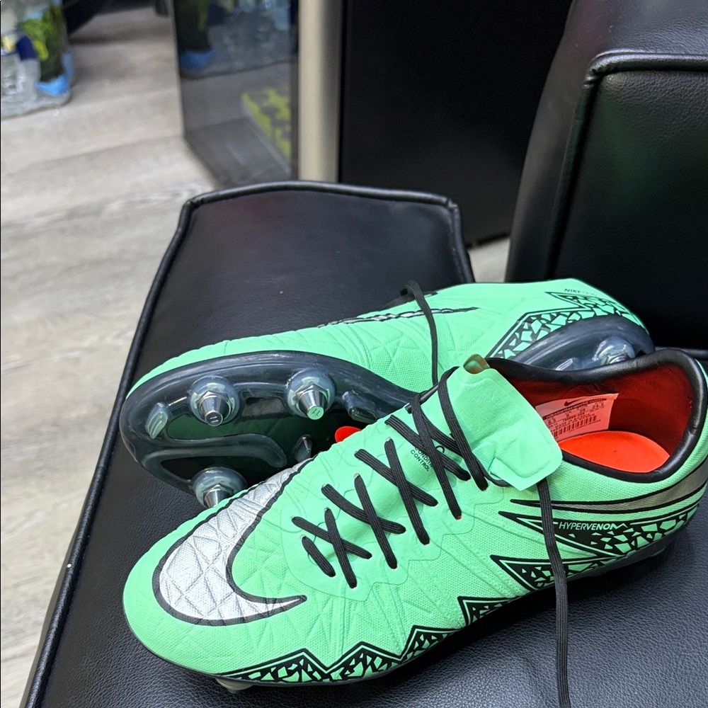 Nike Kids Green and Silver Soccer Cleats